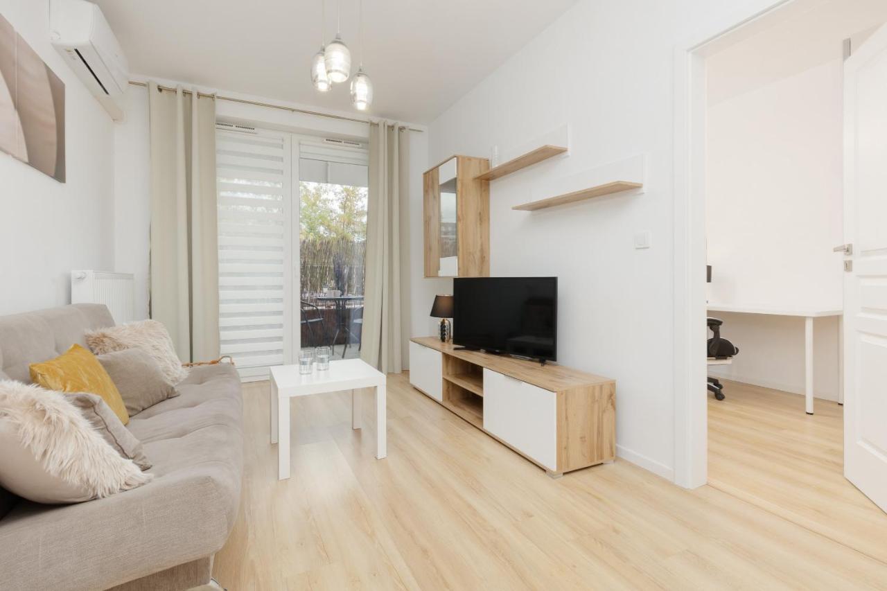 Apartment With Ac Warsaw Mokotow Business Centre By Noclegi Renters ภายนอก รูปภาพ