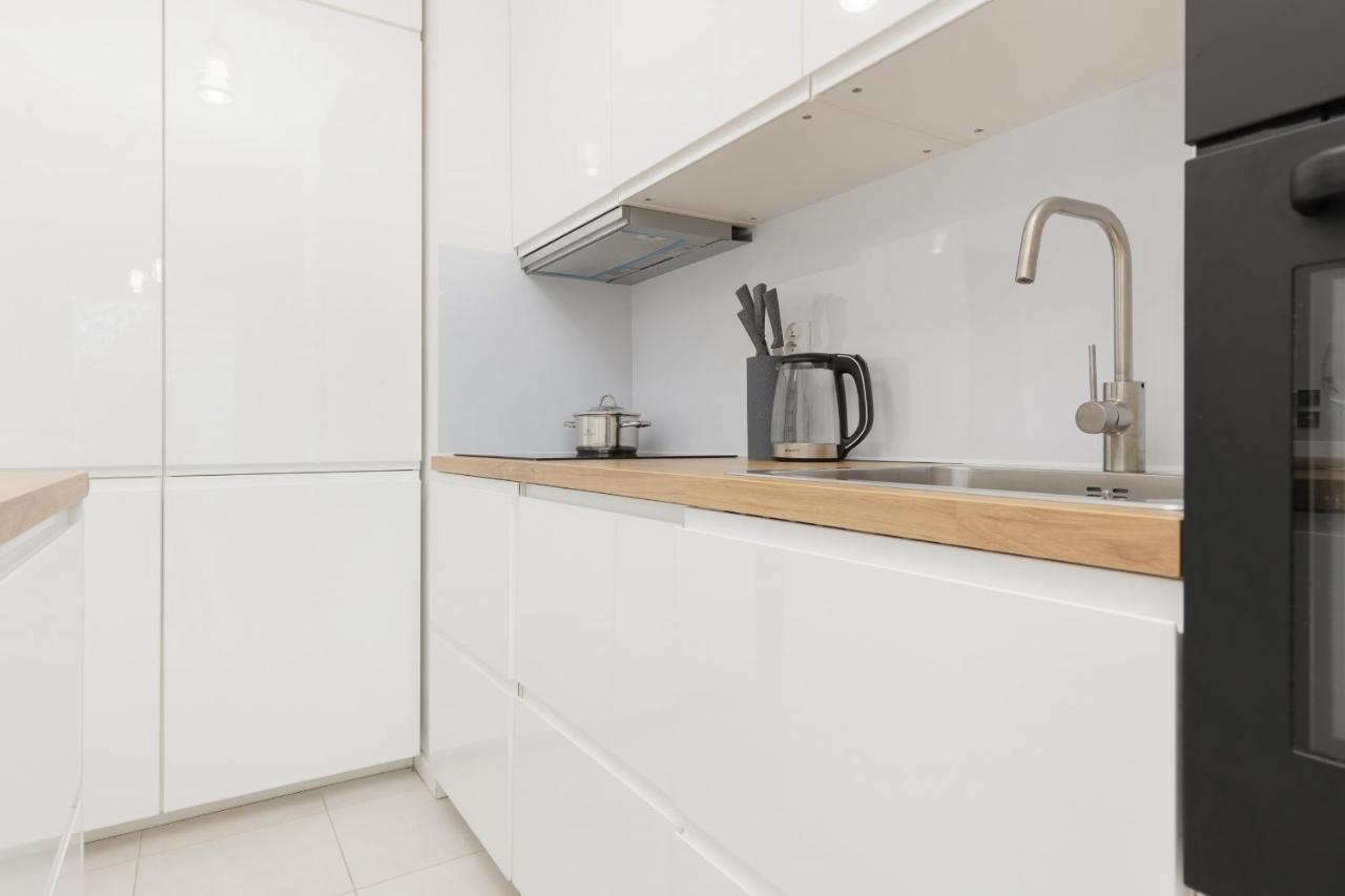 Apartment With Ac Warsaw Mokotow Business Centre By Noclegi Renters ภายนอก รูปภาพ